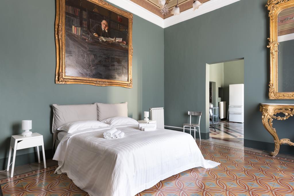 Duomo Housing Catania Apartment ภายนอก รูปภาพ