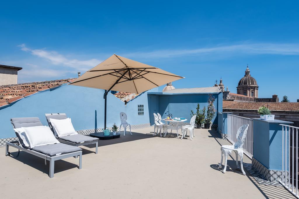 Duomo Housing Catania Apartment ภายนอก รูปภาพ