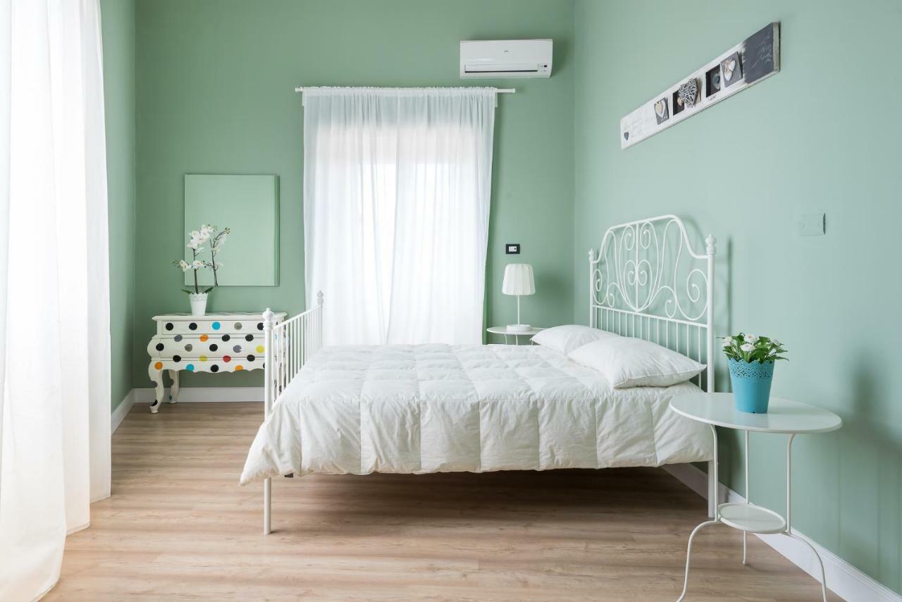 Duomo Housing Catania Apartment ภายนอก รูปภาพ